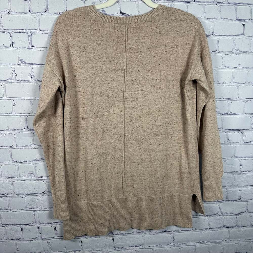 Banana Republic Tan Crew Neck Sweater - Picture 2 of 4